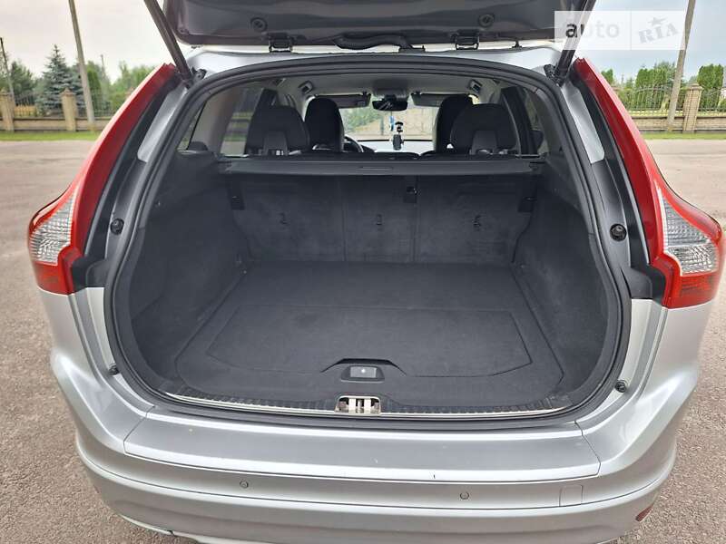 Позашляховик / Кросовер Volvo XC60 2016 в Костопілі