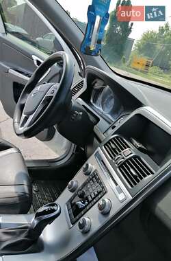 Внедорожник / Кроссовер Volvo XC60 2017 в 