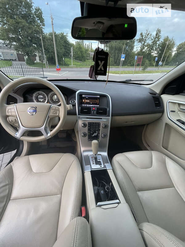 Позашляховик / Кросовер Volvo XC60 2011 в Рівному