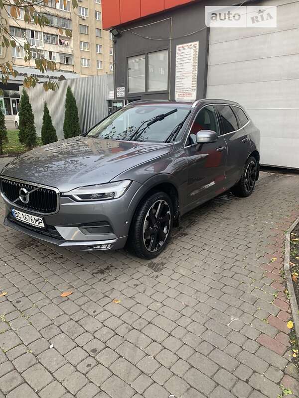 Внедорожник / Кроссовер Volvo XC60 2017 в Львове