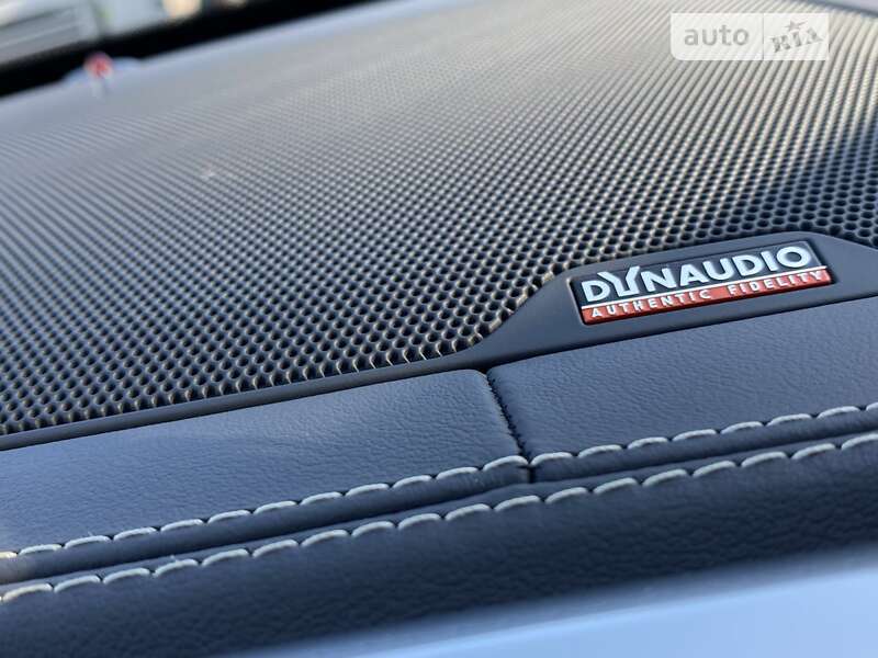 Внедорожник / Кроссовер Volvo XC60 2014 в Киеве