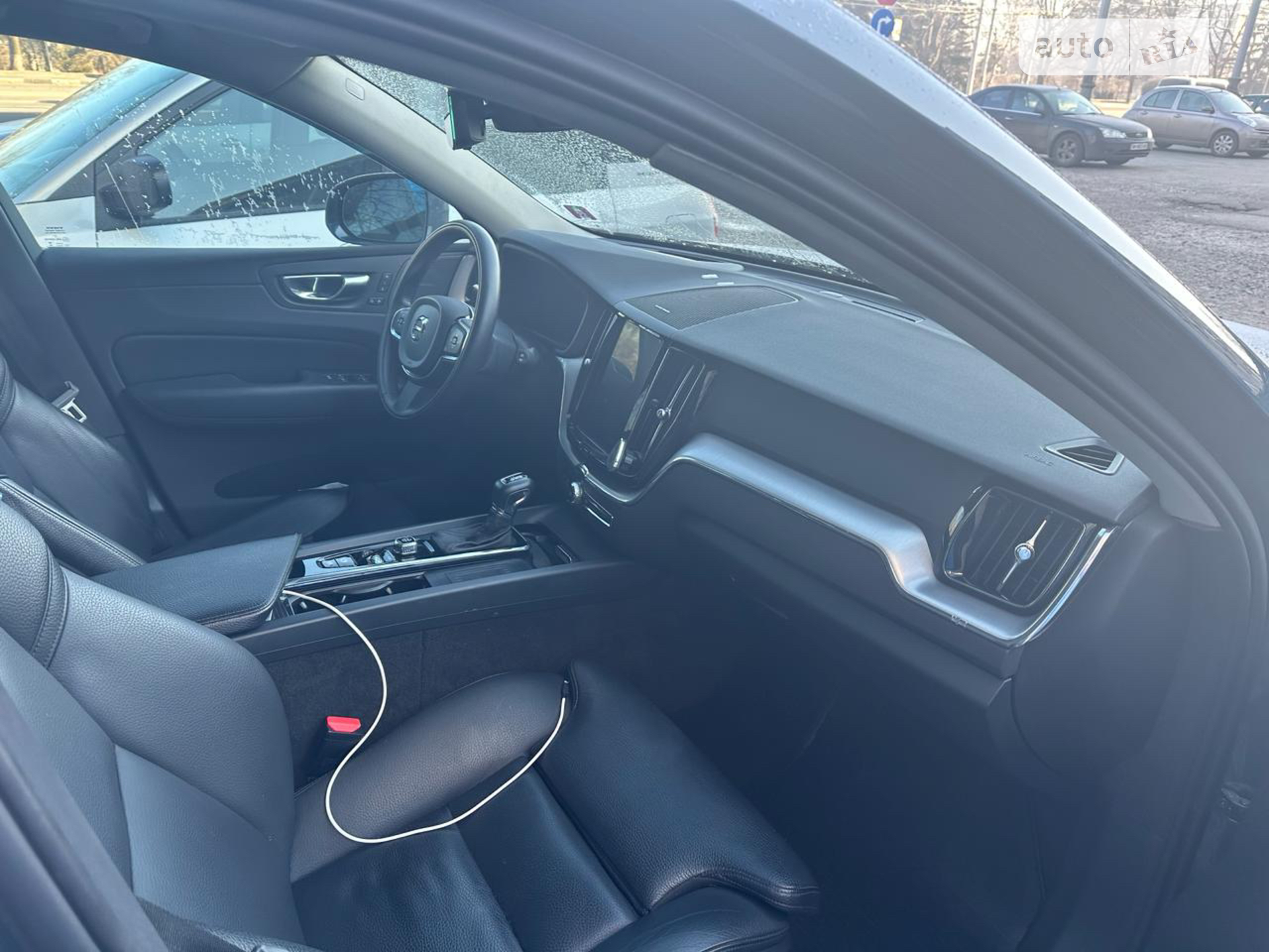2018 Volvo XC60 - мініатюра 9