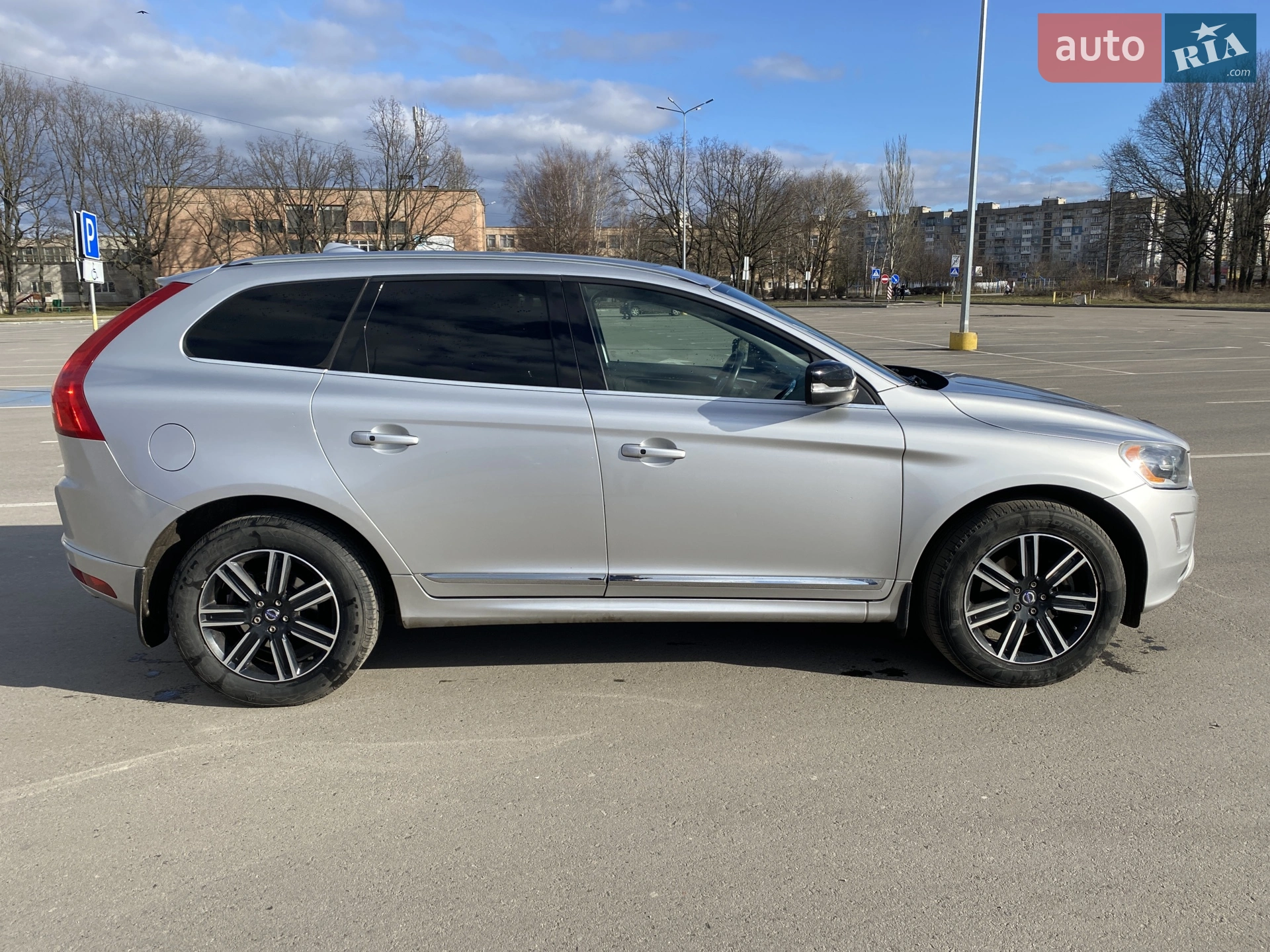 2017 Volvo XC60 - мініатюра 8