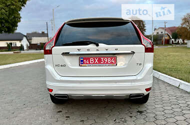 Внедорожник / Кроссовер Volvo XC60 2016 в 