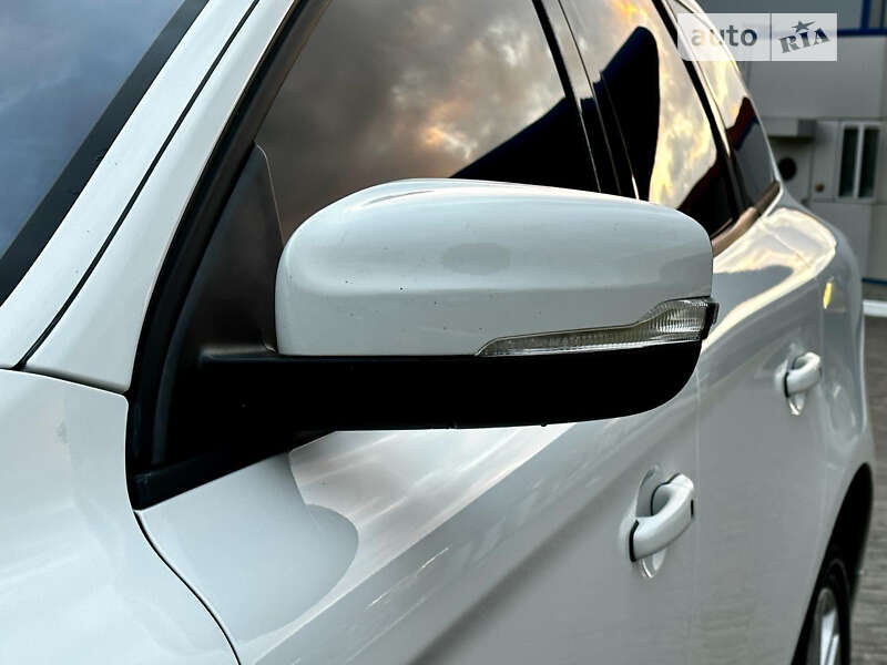 Внедорожник / Кроссовер Volvo XC60 2016 в Ровно