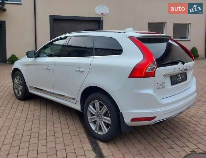 Внедорожник / Кроссовер Volvo XC60 2016 в Львове