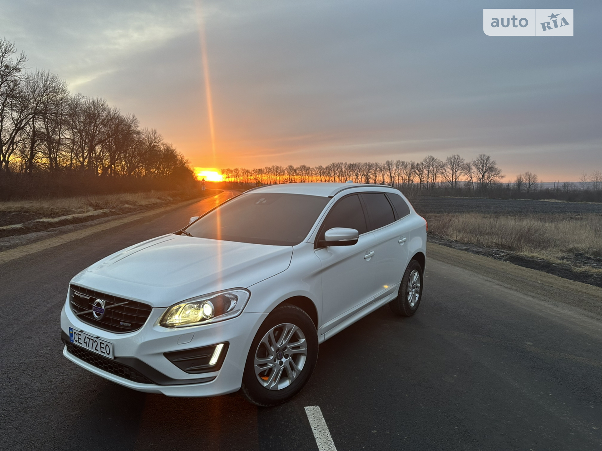 2015 Volvo XC60 - мініатюра 2