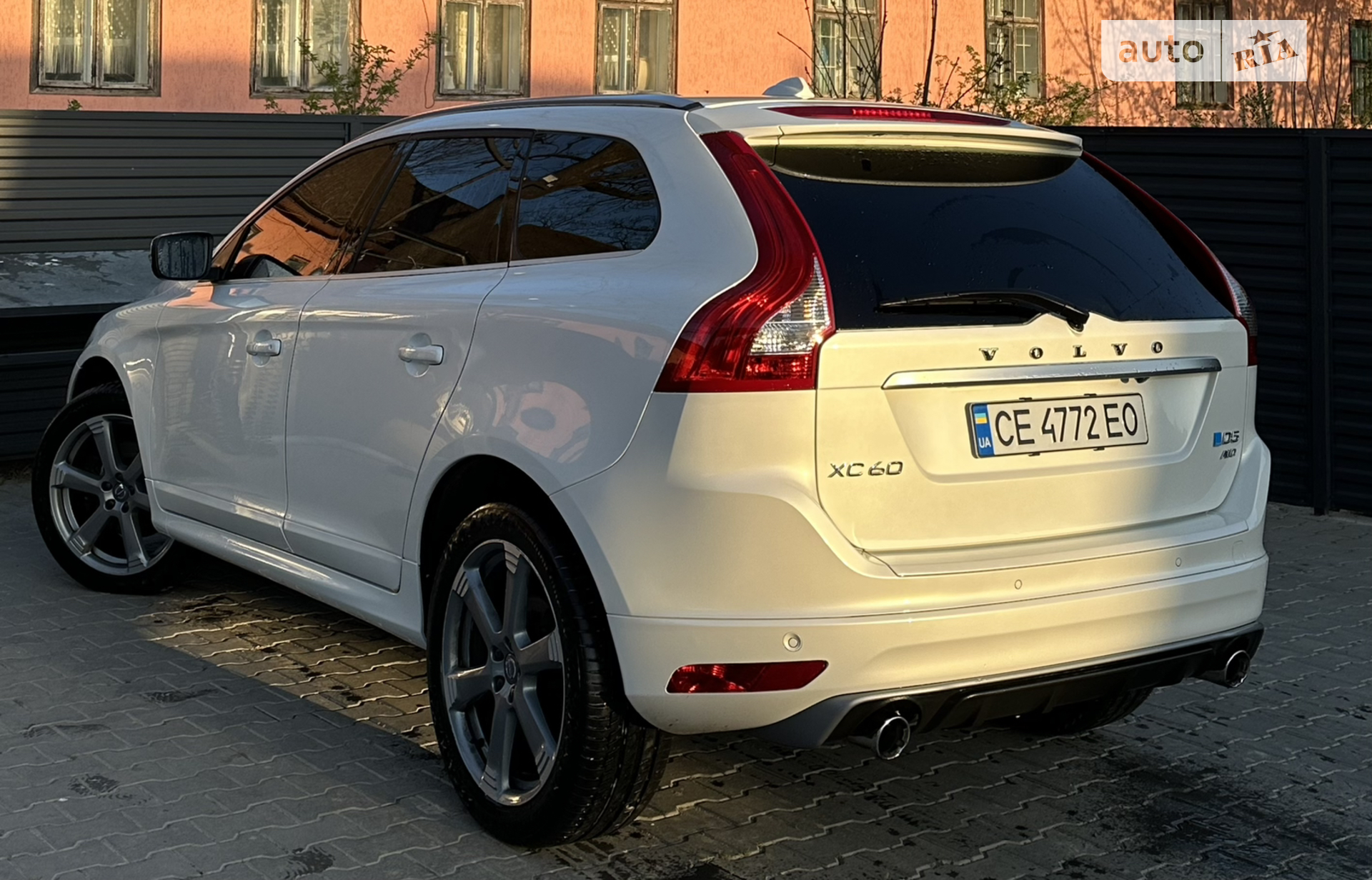 2015 Volvo XC60 - мініатюра 3