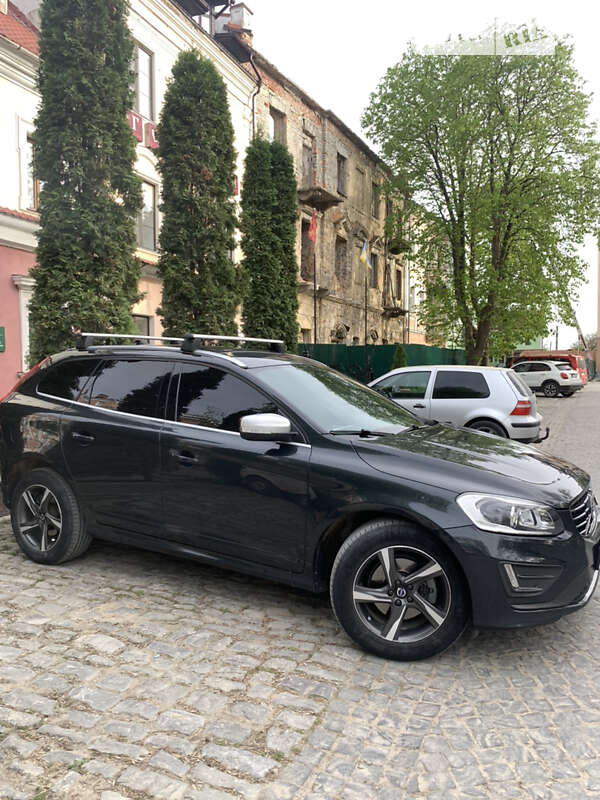 Внедорожник / Кроссовер Volvo XC60 2015 в Каменец-Подольском