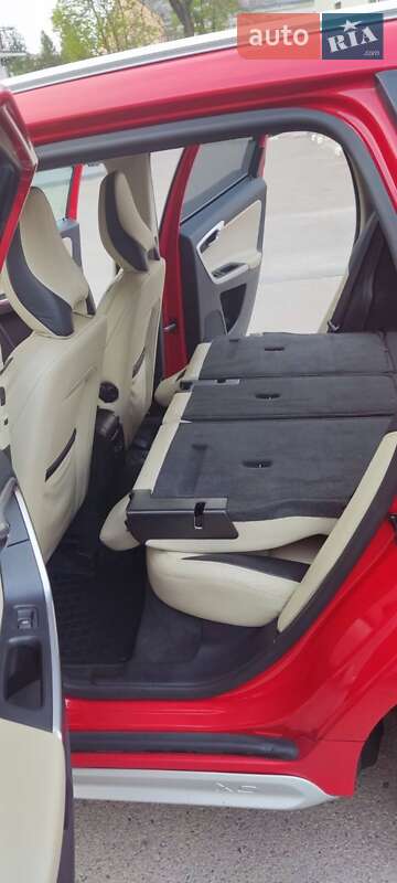 Внедорожник / Кроссовер Volvo XC60 2012 в Стрые