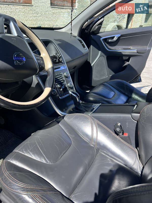 Внедорожник / Кроссовер Volvo XC60 2013 в Львове фото 33 Внедорожник / Кроссовер Volvo XC60 2013 в Львове