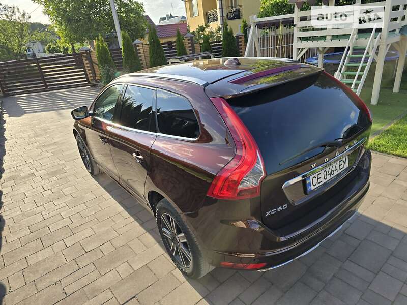 Внедорожник / Кроссовер Volvo XC60 2017 в Черновцах