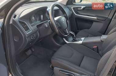 Позашляховик / Кросовер Volvo XC60 2015 в 