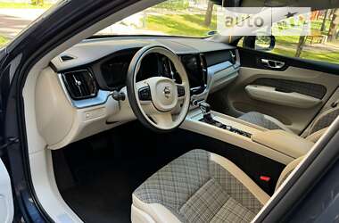 Внедорожник / Кроссовер Volvo XC60 2020 в Броварах