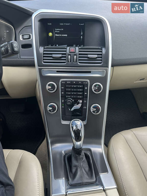 Внедорожник / Кроссовер Volvo XC60 2014 в Ивано-Франковске