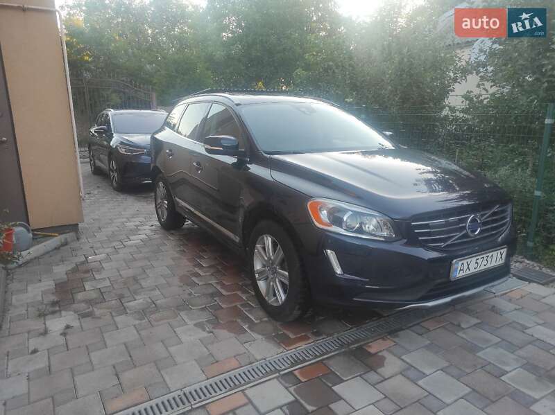 Внедорожник / Кроссовер Volvo XC60 2017 в Харькове