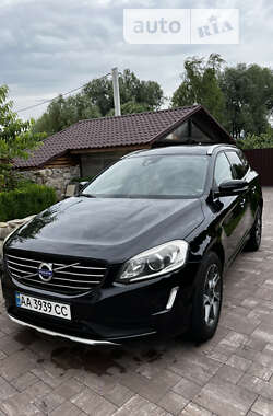 Внедорожник / Кроссовер Volvo XC60 2015 в Киеве