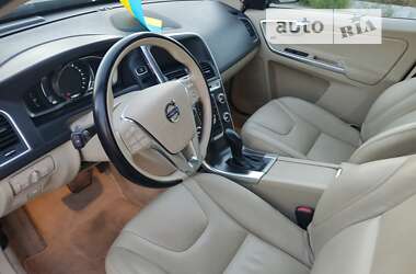 Внедорожник / Кроссовер Volvo XC60 2014 в Николаеве