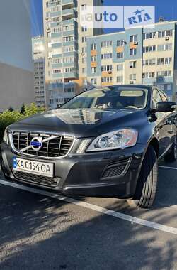 Внедорожник / Кроссовер Volvo XC60 2013 в Киеве