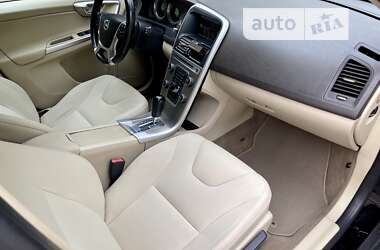 Позашляховик / Кросовер Volvo XC60 2011 в Києві