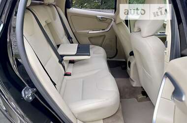 Внедорожник / Кроссовер Volvo XC60 2011 в Киеве