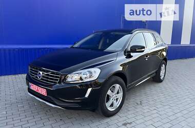 Внедорожник / Кроссовер Volvo XC60 2016 в 
