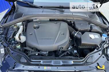 Внедорожник / Кроссовер Volvo XC60 2016 в 