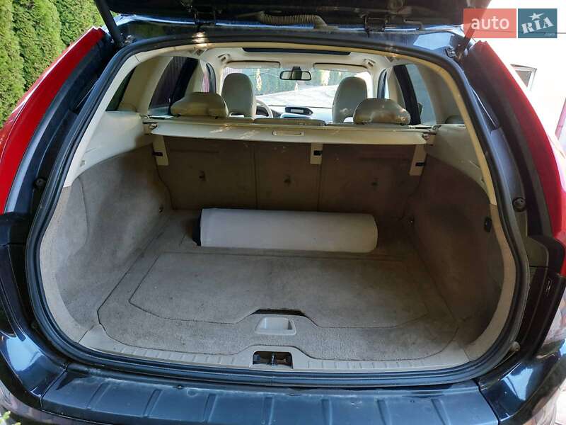 Внедорожник / Кроссовер Volvo XC60 2010 в Луцке