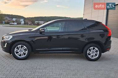 Позашляховик / Кросовер Volvo XC60 2015 в 