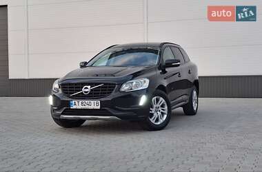 Позашляховик / Кросовер Volvo XC60 2015 в 