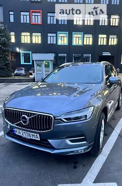 Внедорожник / Кроссовер Volvo XC60 2018 в Киеве