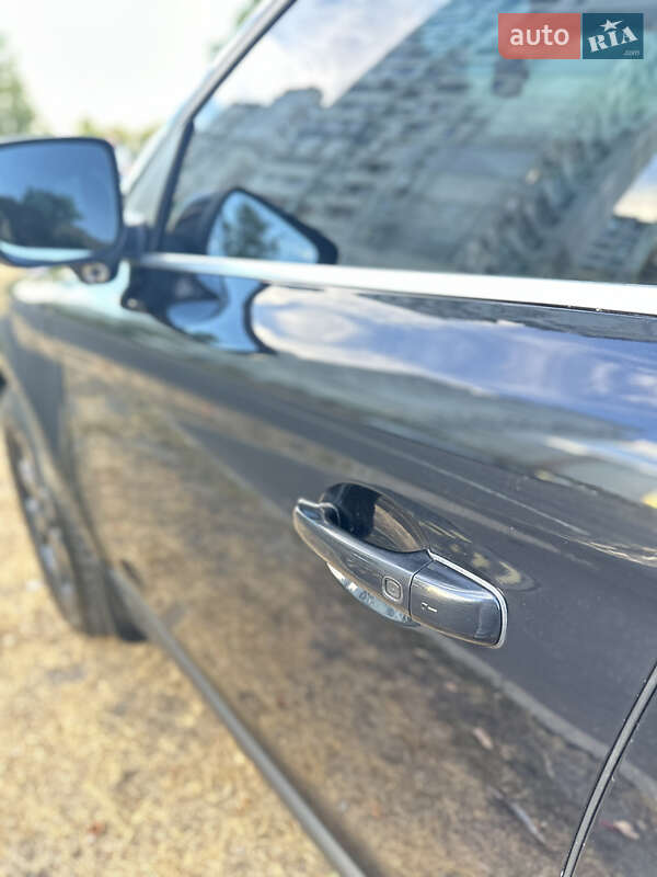 Внедорожник / Кроссовер Volvo XC60 2009 в Киеве