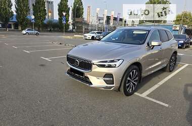 Внедорожник / Кроссовер Volvo XC60 2023 в Киеве