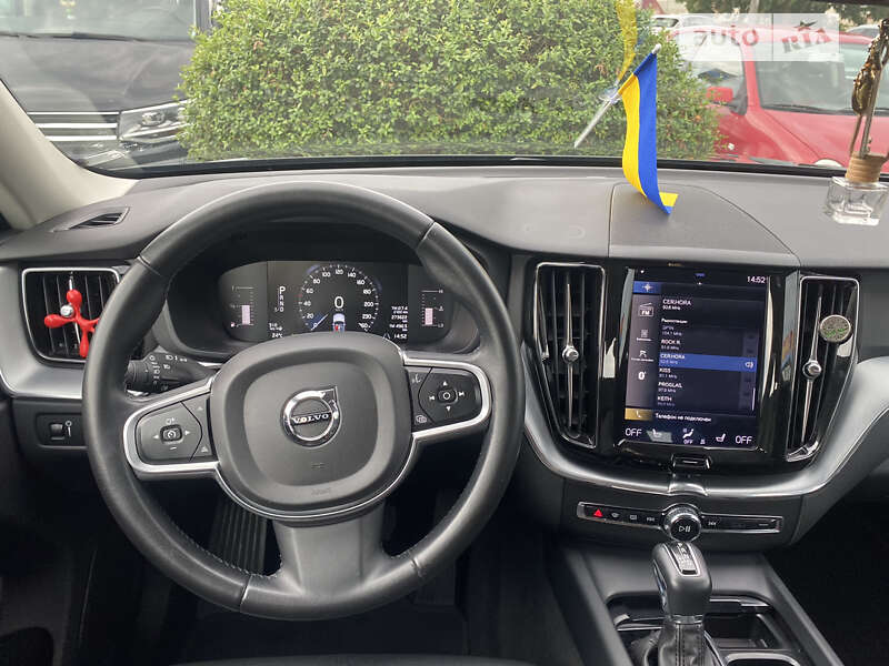 Внедорожник / Кроссовер Volvo XC60 2018 в Ковеле