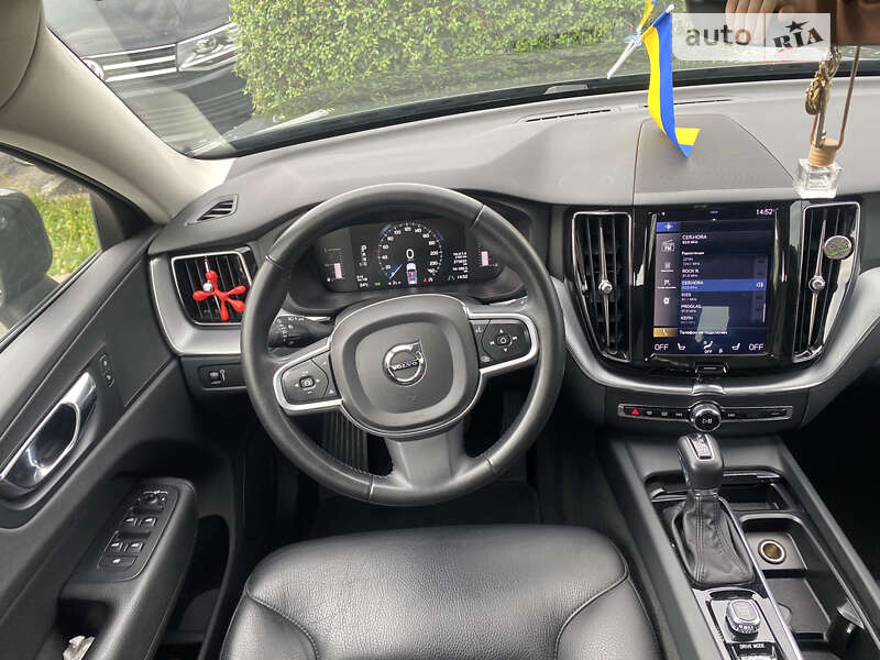 Внедорожник / Кроссовер Volvo XC60 2018 в Ковеле