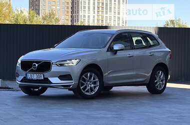 Внедорожник / Кроссовер Volvo XC60 2019 в Киеве