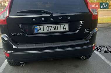 Внедорожник / Кроссовер Volvo XC60 2012 в 