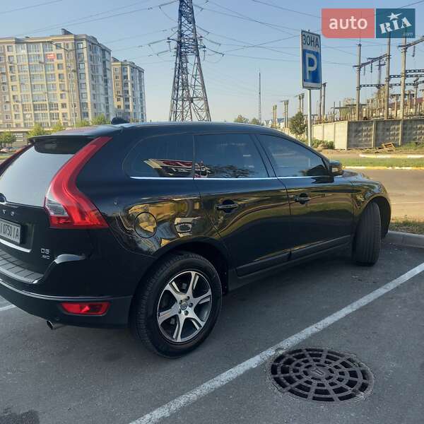 Внедорожник / Кроссовер Volvo XC60 2012 в Буче