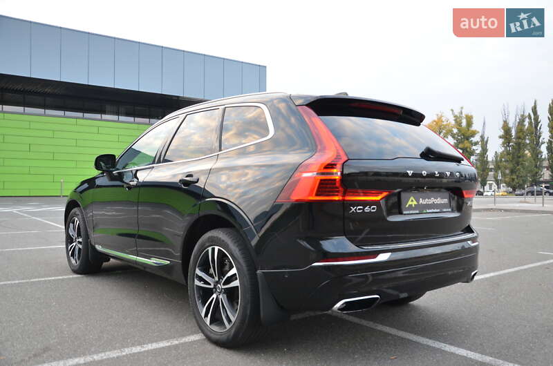 Внедорожник / Кроссовер Volvo XC60 2018 в Киеве