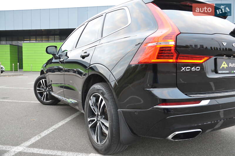 Внедорожник / Кроссовер Volvo XC60 2018 в Киеве