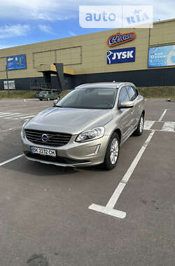 Позашляховик / Кросовер Volvo XC60 2015 в Рівному