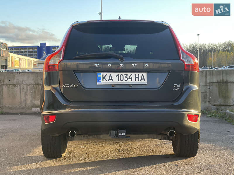 Позашляховик / Кросовер Volvo XC60 2013 в Києві