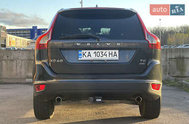Внедорожник / Кроссовер Volvo XC60 2013 в 