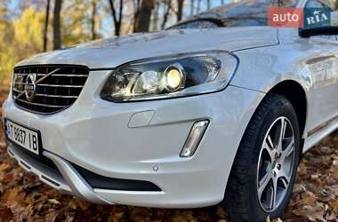 Внедорожник / Кроссовер Volvo XC60 2015 в 