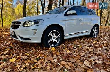 Внедорожник / Кроссовер Volvo XC60 2015 в 