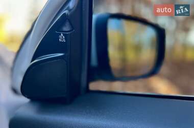Внедорожник / Кроссовер Volvo XC60 2015 в 
