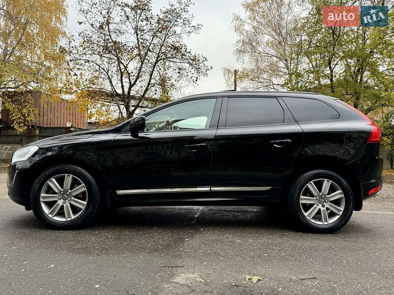 Внедорожник / Кроссовер Volvo XC60 2015 в Одессе