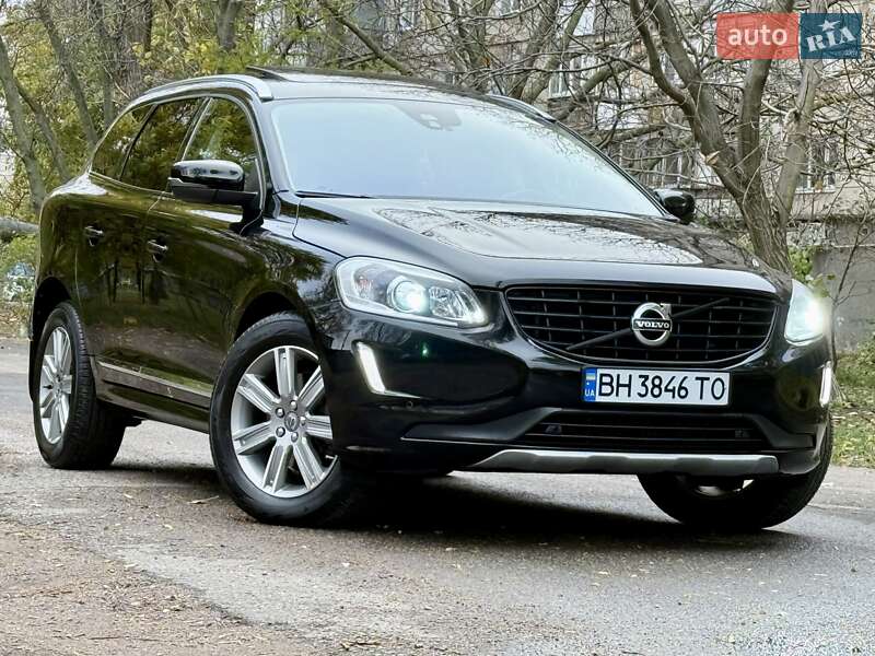 Внедорожник / Кроссовер Volvo XC60 2015 в Одессе