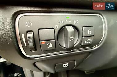 Внедорожник / Кроссовер Volvo XC60 2015 в 