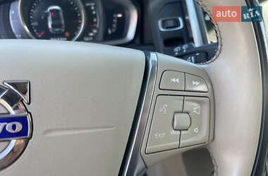 Внедорожник / Кроссовер Volvo XC60 2014 в 